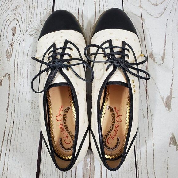 Charlotte Olympia Derby Oxford Womens Size 39 US 9 Ostrich Embossed Leather - Picture 6 of 13